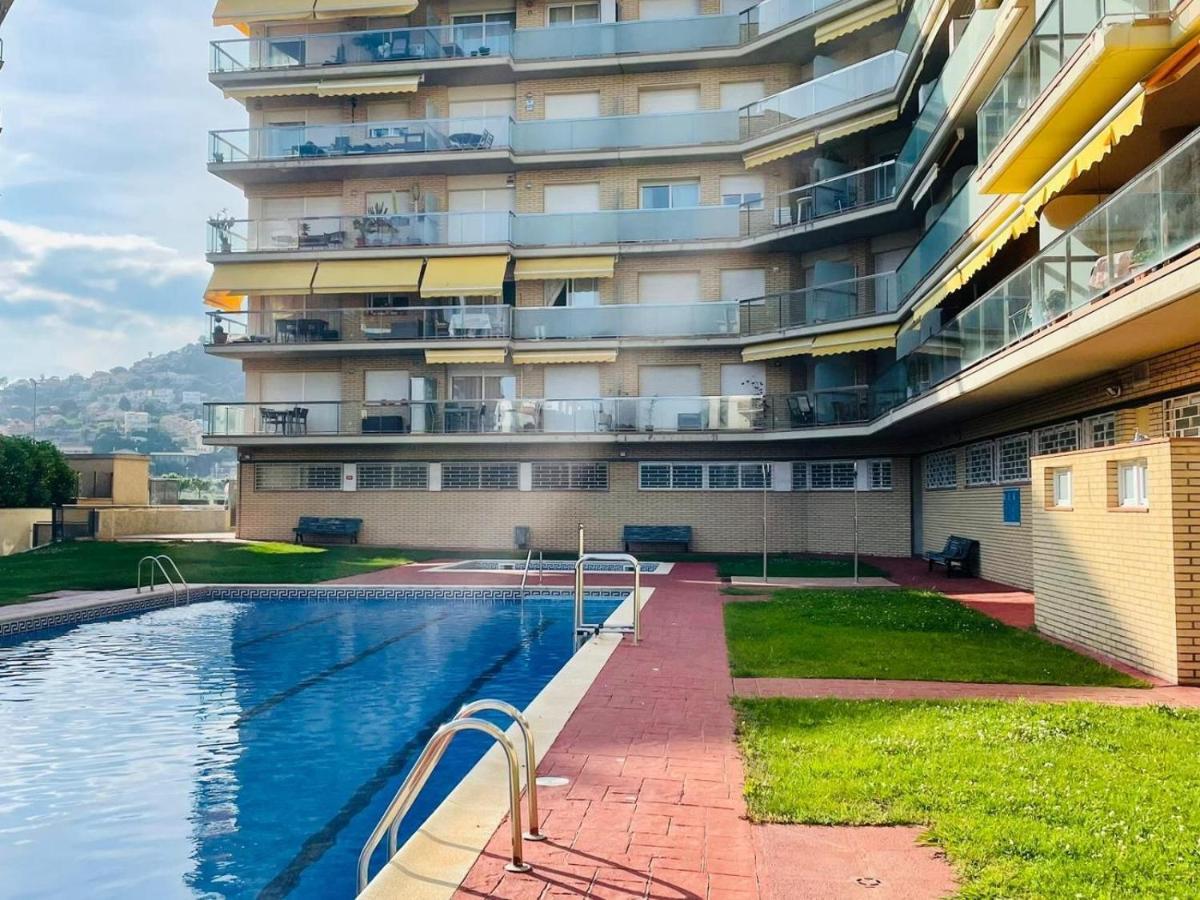 Reconnectar Malgrat De Mar Colom I Apartman Kültér fotó