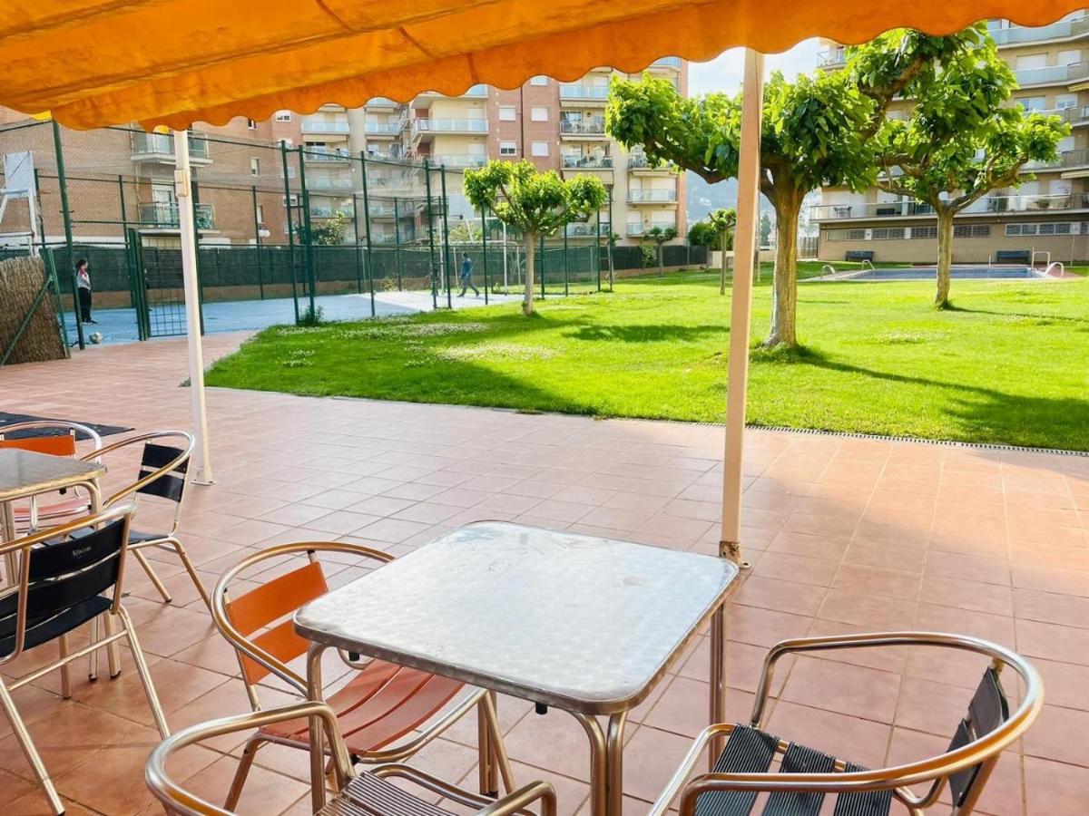 Reconnectar Malgrat De Mar Colom I Apartman Kültér fotó